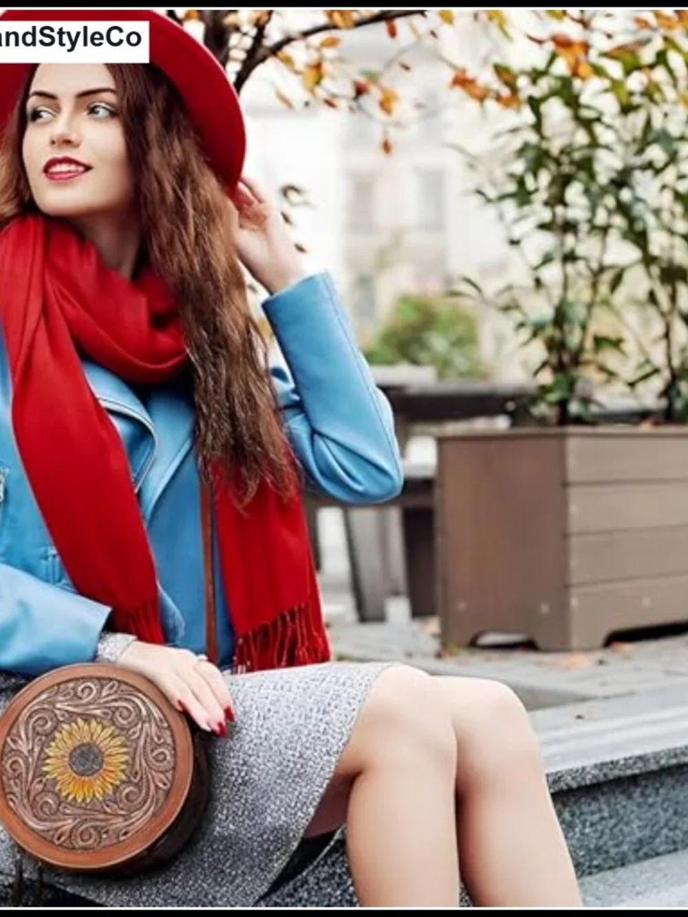 Hand-Stitched Full-Grain Leather Crossbody Bag with Adjustable Strap